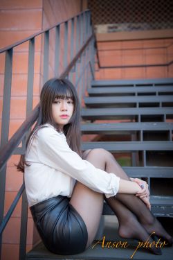 轮轩灌醉小美人h双x
